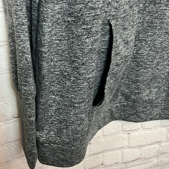 Gap Fit Maternity Brushed Tech Jersey - Picture 5 of 10